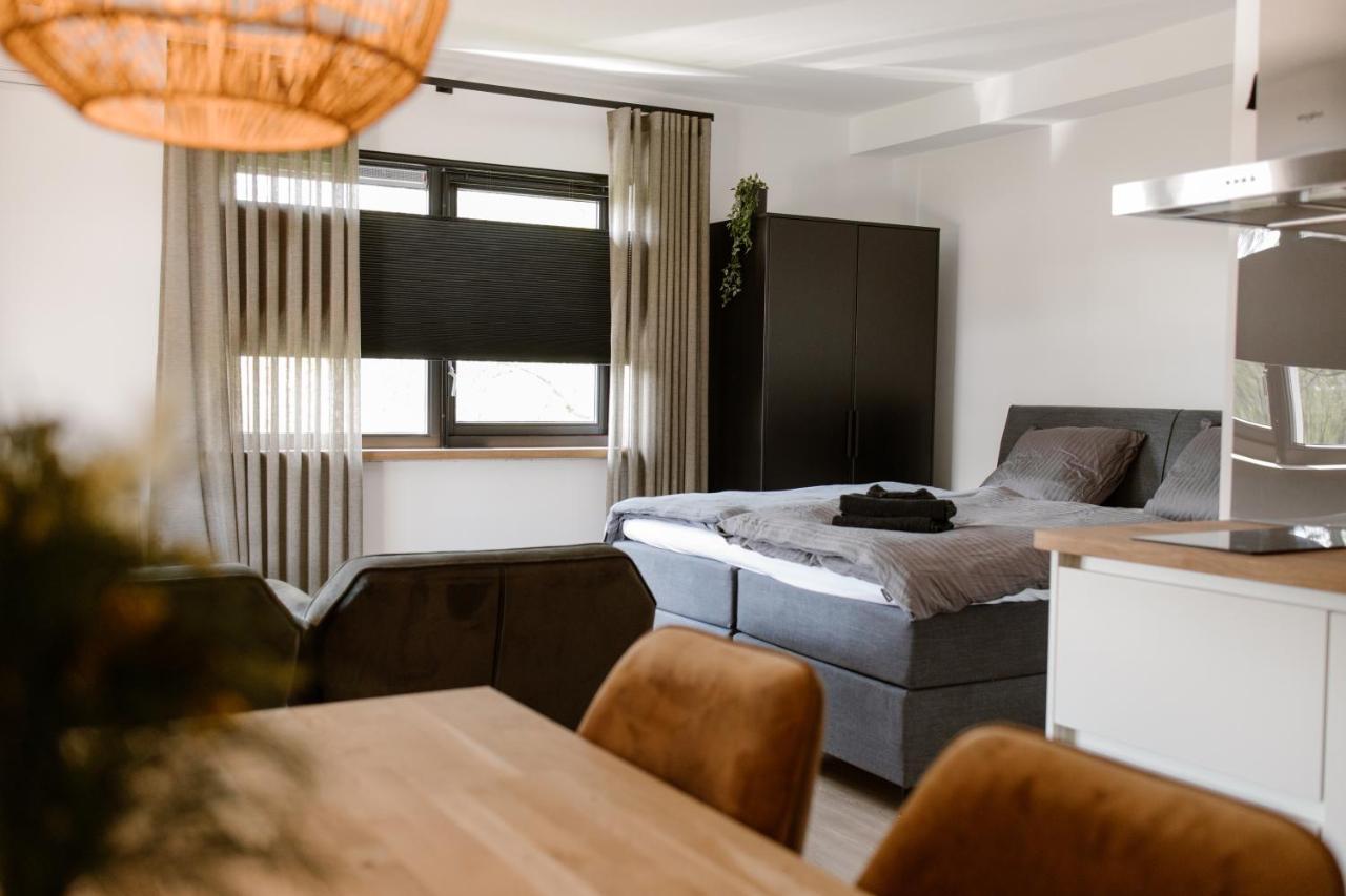 De La Rue Vakantiesuites Sleeuwijk Экстерьер фото