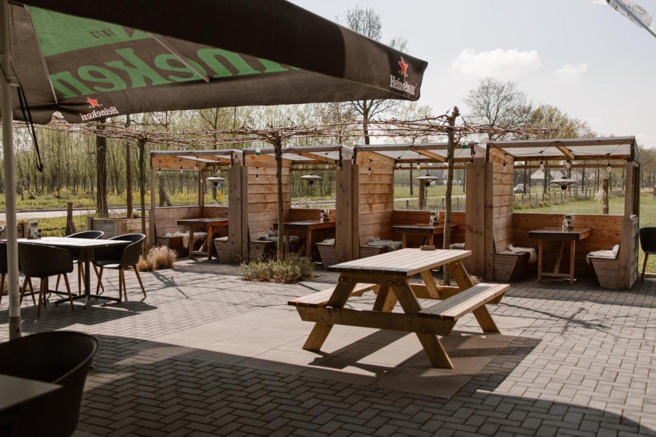 De La Rue Vakantiesuites Sleeuwijk Экстерьер фото