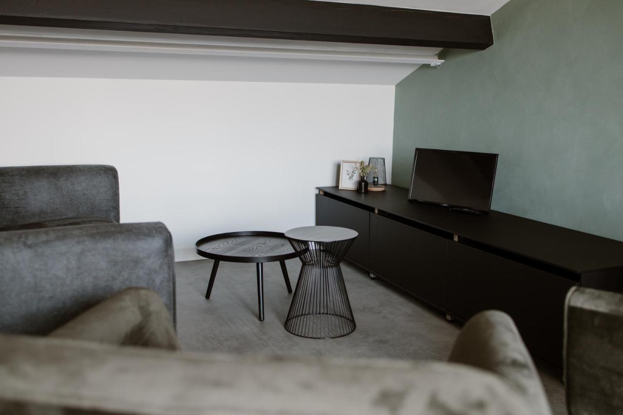 De La Rue Vakantiesuites Sleeuwijk Экстерьер фото
