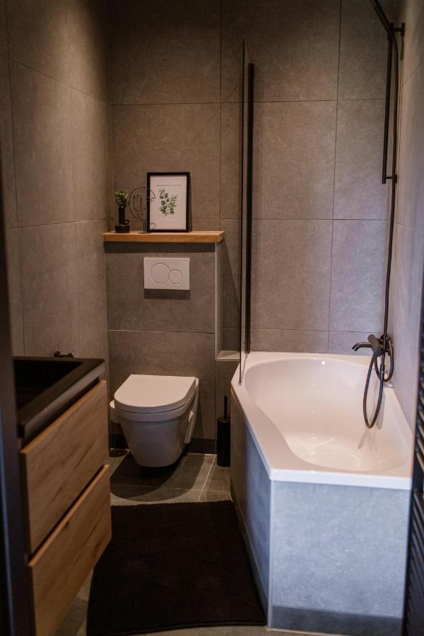 De La Rue Vakantiesuites Sleeuwijk Экстерьер фото